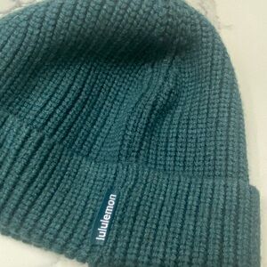 lululemon athletica Womens or Kids' Teal Knit Hat NWT